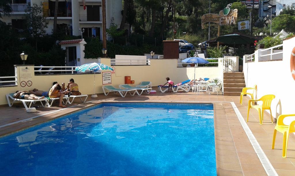 Apartamentos Eva Costa Brava Exterior photo